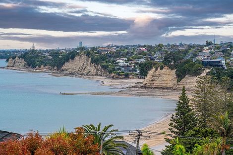 Photo of property in 21a Ridge Road, Waiake, Auckland, 0630