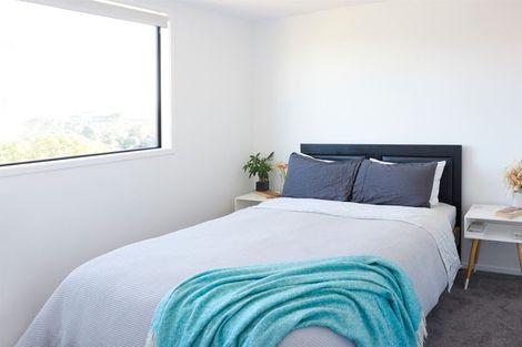 Photo of property in 52c Vodanovich Road, Te Atatu South, Auckland, 0610