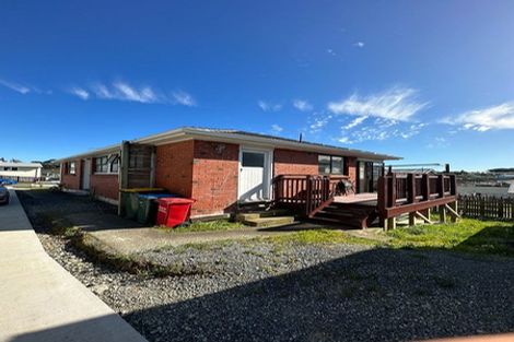 Photo of property in 56 Westmeath Street, Waitangirua, Porirua, 5024