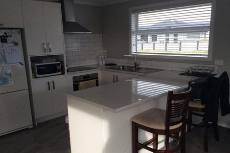 Photo of property in 4 Cupples Street, Papamoa Beach, Papamoa, 3118