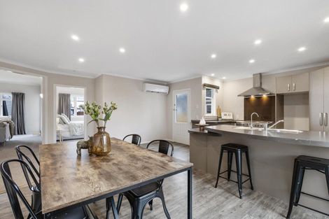 Photo of property in 64a Smith Street, Woolston, Christchurch, 8062