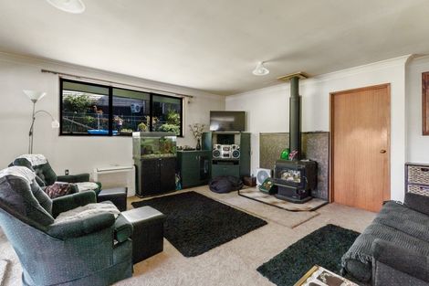 Photo of property in 16 Arthur Crescent, Waikawa, Picton, 7220