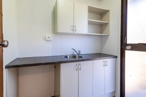 Photo of property in 348 Glengarry Road, Glen Eden, Auckland, 0602