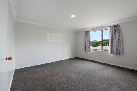Photo of property in 10 Herald Way, Welcome Bay, Tauranga, 3112