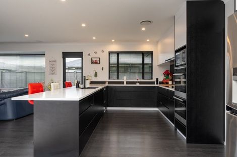 Photo of property in 22 Terry Came Drive, Cambridge, 3434