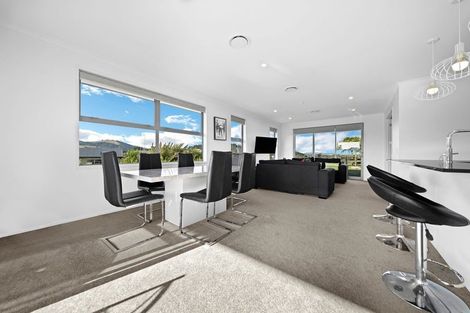 Photo of property in 54 Te Ara Aukati Terrace, Pokeno, 2471