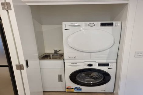 Photo of property in 3/10 Palm Grove, Berhampore, Wellington, 6023