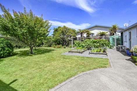 Photo of property in 201 Frimley Avenue, Frimley, Hastings, 4120