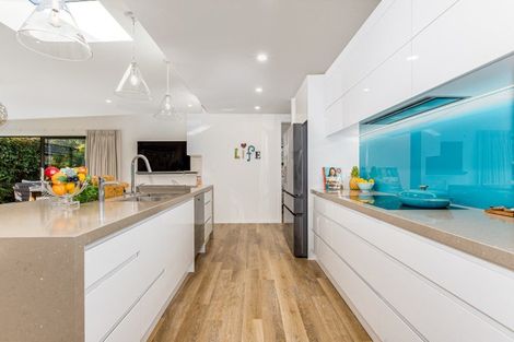 Photo of property in 80 Waipunahau Road, Waikanae, 5036