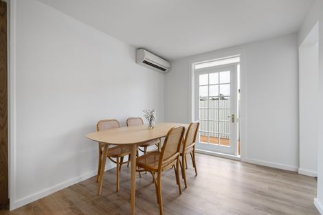 Photo of property in 10 Falcon Street, New Brighton, Christchurch, 8061