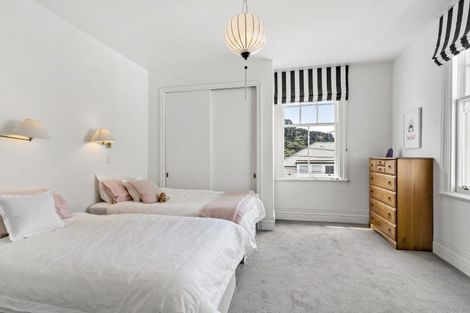 Photo of property in 21 Selwyn Terrace, Thorndon, Wellington, 6011