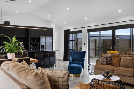 Photo of property in 51a Rata Street, Hawera, 4610