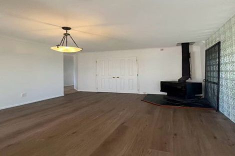 Photo of property in 43 Frank Nobilo Drive, Golflands, Auckland, 2013