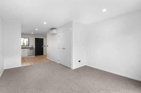 Photo of property in 2/3 Vesty Avenue, Hillcrest, Hamilton, 3216