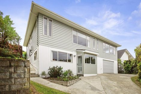 Photo of property in 30 Turriff Crescent, Tawa, Wellington, 5028