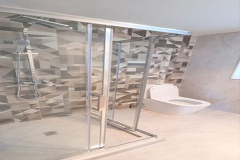 Photo of property in 425f Great South Road, Opaheke, Papakura, 2113