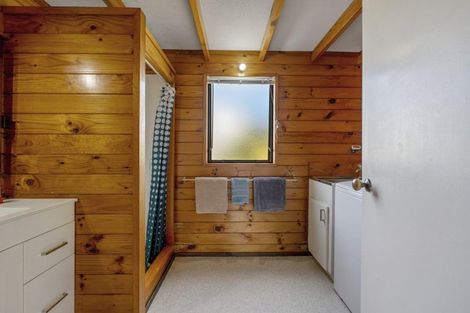 Photo of property in 11 Kahurangi Drive, Rangatira Park, Taupo, 3330