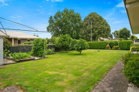 Photo of property in 260 Shakespeare Street, Leamington, Cambridge, 3432