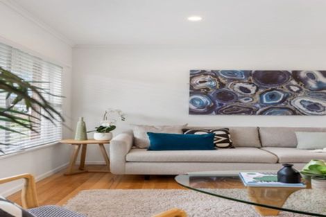 Photo of property in 3/109 Ocean View Road, Hillcrest, Auckland, 0627