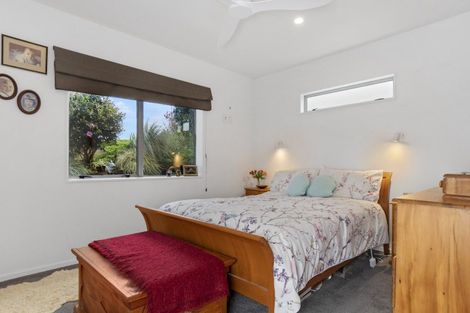 Photo of property in 213 Bellevue Road, Bellevue, Tauranga, 3110