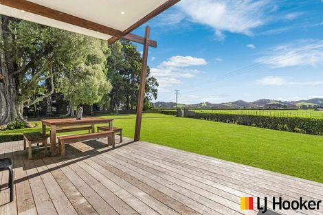 Photo of property in 89 Burnside Road, Ardmore, Papakura, 2582