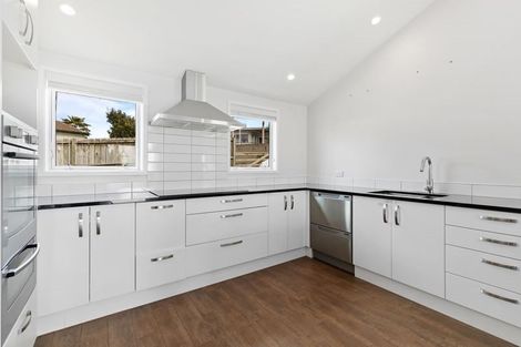 Photo of property in 1/168 Glamorgan Drive, Torbay, Auckland, 0630