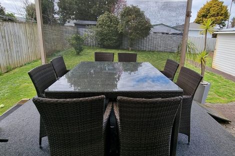 Photo of property in 42 Edinburgh Avenue, Rosehill, Papakura, 2113