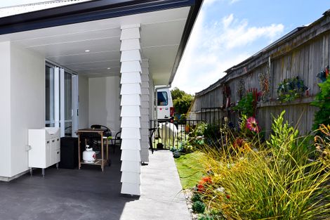 Photo of property in 15 Curtis Street, Stoke, Nelson, 7011