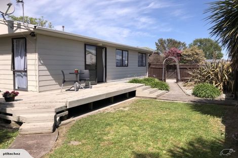 Photo of property in 15a Dalwood Grove, Highbury, Palmerston North, 4412