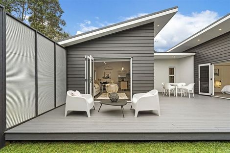 Photo of property in 32a Matipo Road, Mairangi Bay, Auckland, 0630