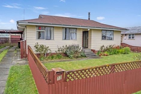 Photo of property in 13 Mccorkindale Street, Feilding, 4702