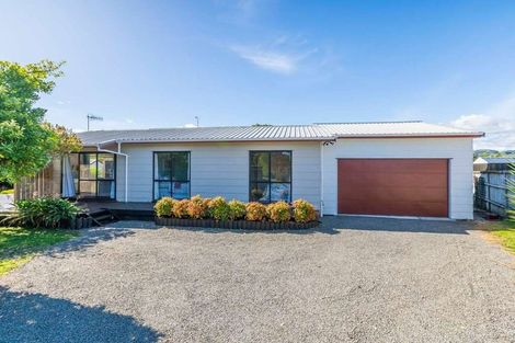 Photo of property in 82a Alexander Road, Raumati Beach, Paraparaumu, 5032