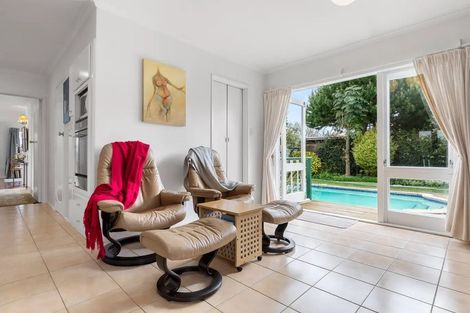 Photo of property in 5 Edgar Pearce Place, Howick, Auckland, 2014