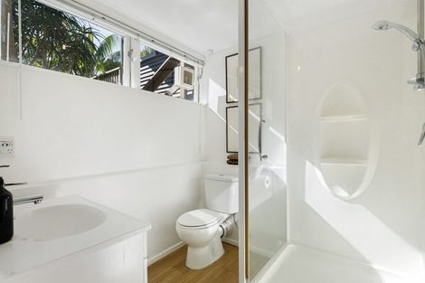 Photo of property in 7 Brussells Place, Birkenhead, Auckland, 0626