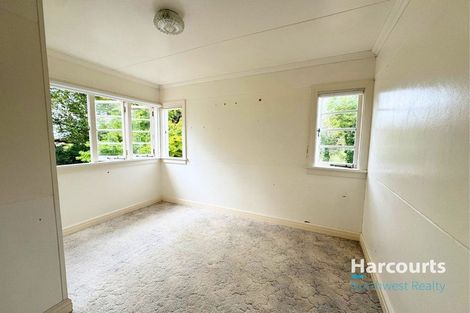 Photo of property in 86 Tawa Road, Kumeu, 0891