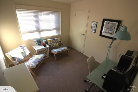 Photo of property in 2/660 Beach Road, Browns Bay, Auckland, 0630