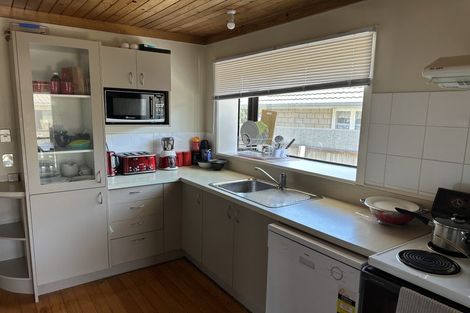 Photo of property in 195 Burwood Road, Burwood, Christchurch, 8083