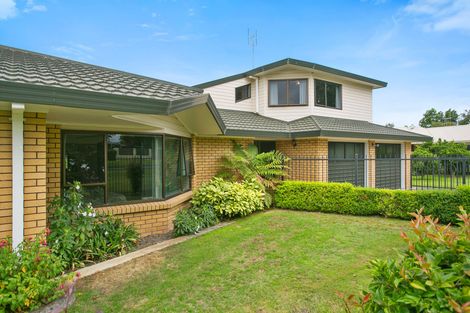 Photo of property in 260 Shakespeare Street, Leamington, Cambridge, 3432