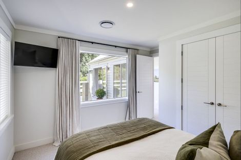 Photo of property in 12 Taruna Place, Havelock North, 4130