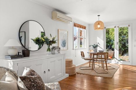 Photo of property in 24 Margaret Avenue, Havelock North, 4130