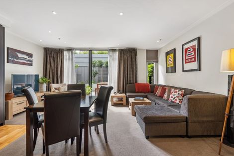 Photo of property in Cooks Apartments, Gg/24 James Cook Crescent, Remuera, Auckland, 1050