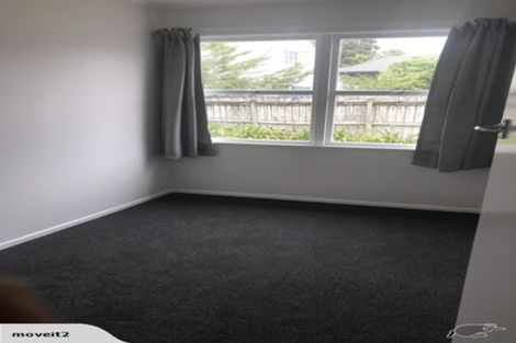 Photo of property in 2/35 Glenvar Road, Torbay, Auckland, 0630