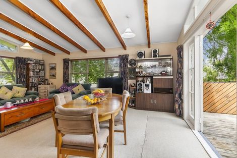 Photo of property in 68 Blakeborough Drive, Forrest Hill, Auckland, 0620