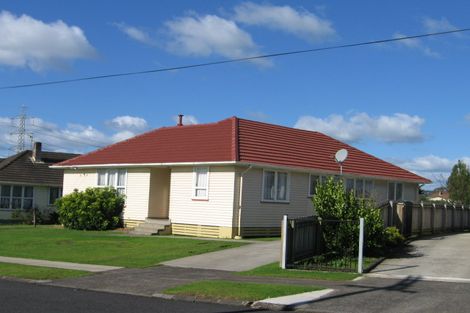 Photo of property in 6 Sandbrook Avenue, Otara, Auckland, 2023
