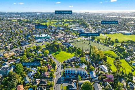 Photo of property in 23 Hutchinsons Road, Bucklands Beach, Auckland, 2014