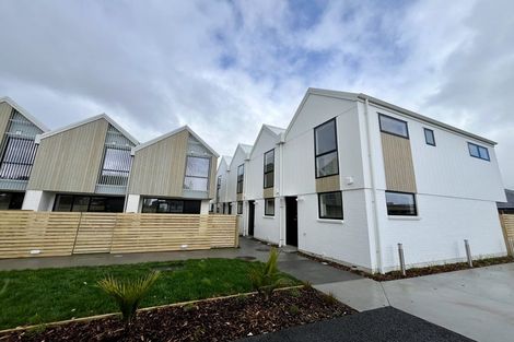 Photo of property in 4/39 Pakuranga Road, Pakuranga, Auckland, 2010