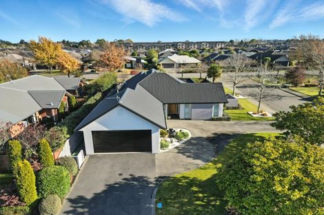Photo of property in 43 Sycamore Close, Rangiora, 7400