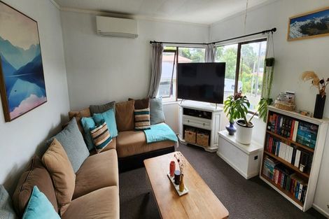 Photo of property in 35a Beaumont Crescent, Frankleigh Park, New Plymouth, 4310