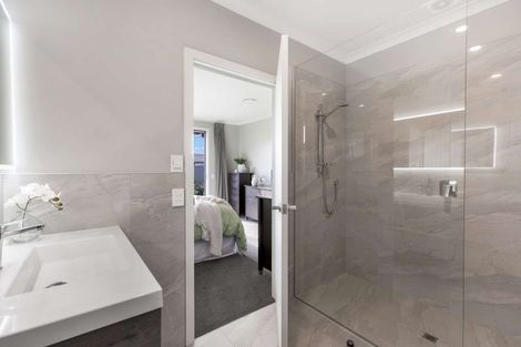 Photo of property in 14 Stowell Drive, Cromwell, 9310