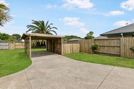 Photo of property in 27 Corinth Grove, Papamoa Beach, Papamoa, 3118